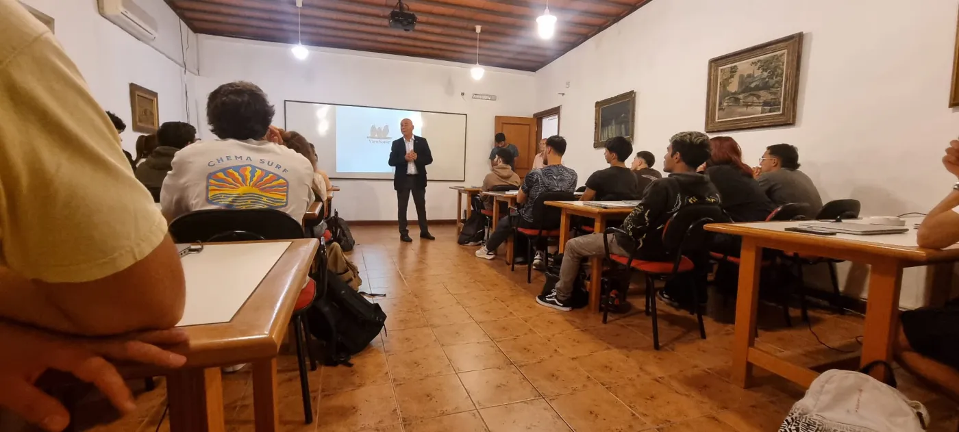 Bienvenida Generación 2025