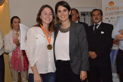 Premio al Desempeño Académico 2014