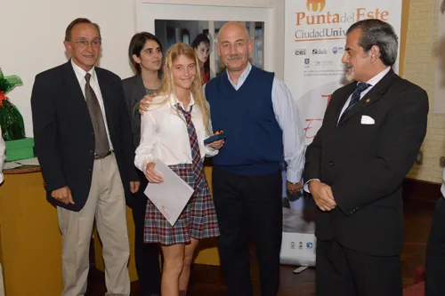 Premio al Desempeño Académico 2014