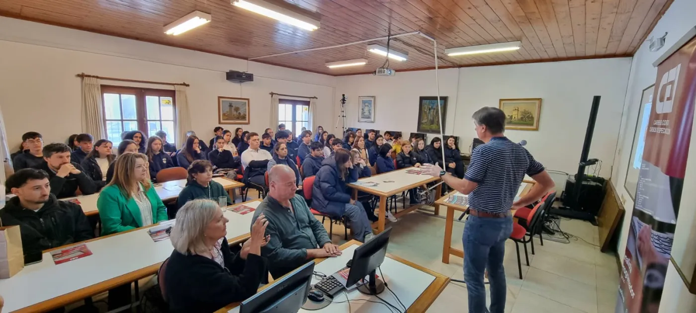 Encuentro con Nicolás Jodal